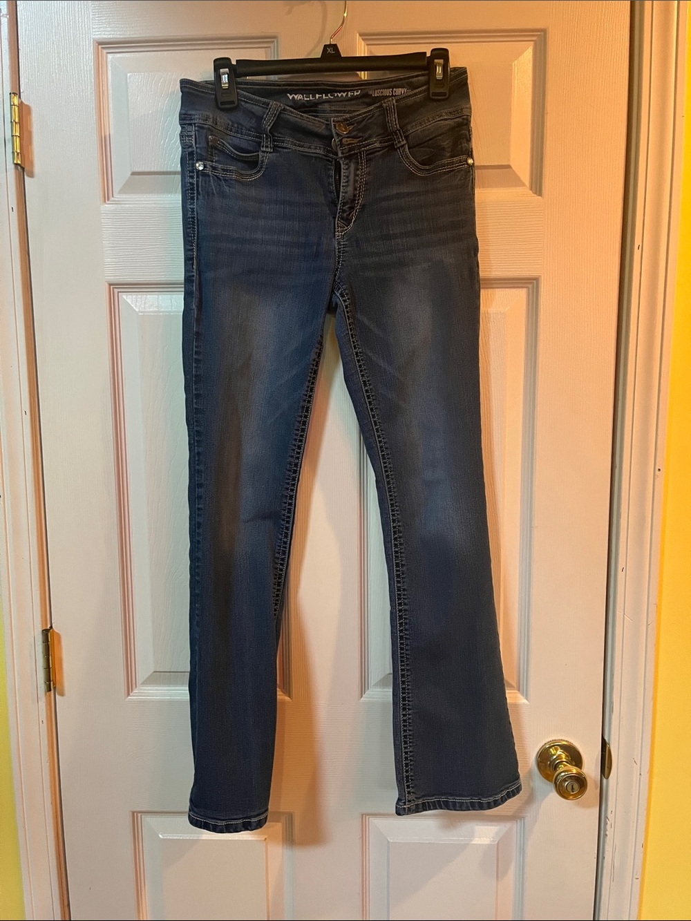 Wallflower Women's Dark Blue Boot Cut Jeans